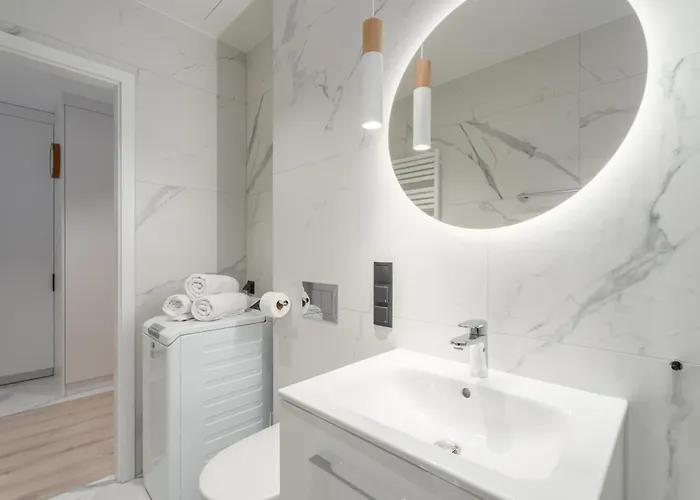 Towarowa Towers Apartman