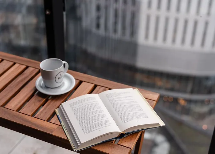 Towarowa Towers Varsó