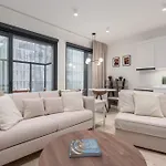 Towarowa Towers Apartment